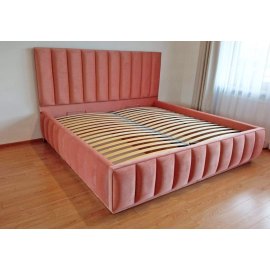 Klasyczne łóżko tapicerowane z pojemnikiem Ami